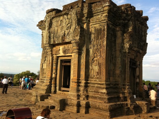 Bakheng Temple-the temple of Angkor Area