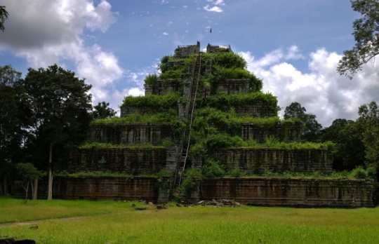 Koh Ker Temple 