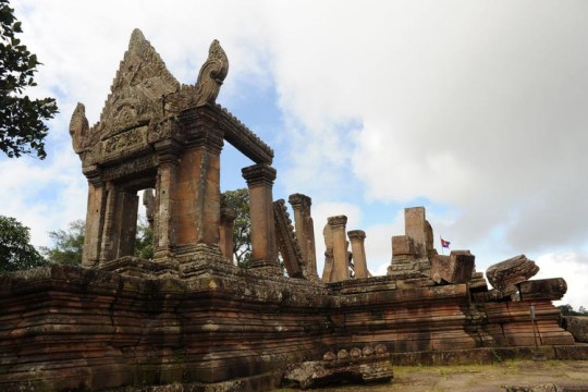 Preah Vihear Temple-the temple complex on the edge of a mountain plateau