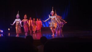 Lakhaon Poul Srei (Female Masked Theatre)