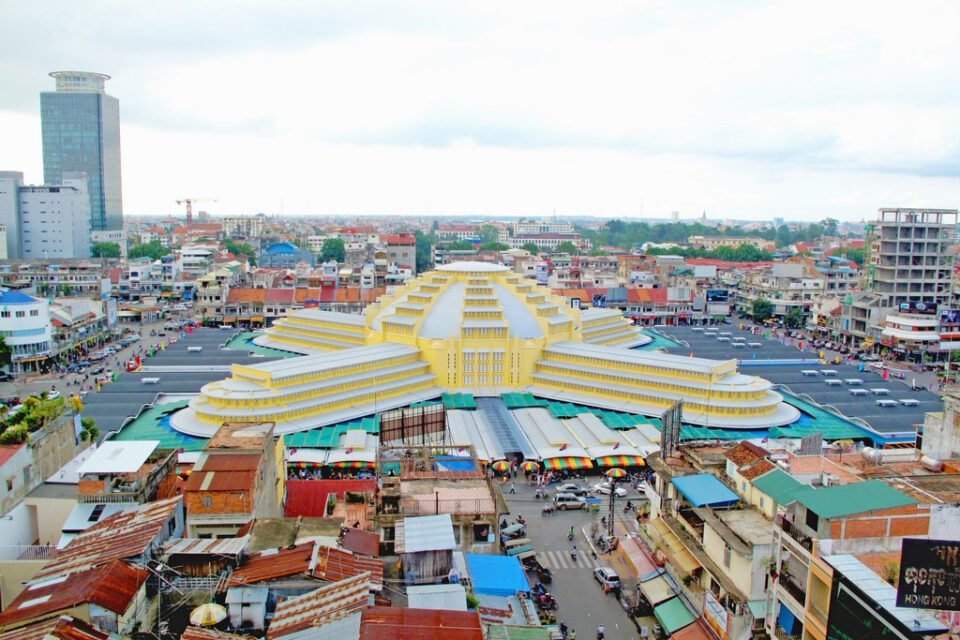 Central Market  (Phsar Thom Thmei) view  from above © FRESHNEWS