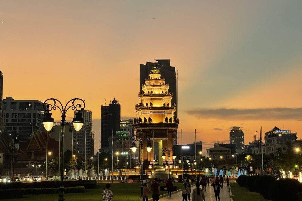 Independence Monument © Bank-IntoCambodia